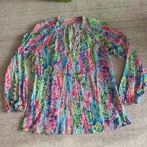 Lilly Pulitzer Colorful Long Sleeve Woman’s Blouse or Swim Cover-Up. Size Med.